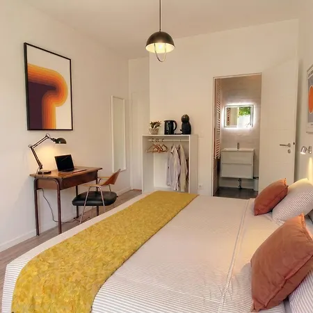 La Maison Marne & Bois - Private & Garden, Kitchenette, Near Paris Affittacamere